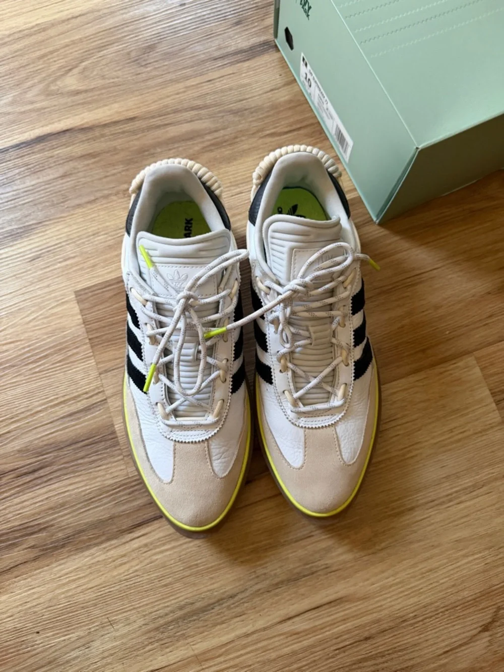 Adidas Ivy Park Supersleek 72